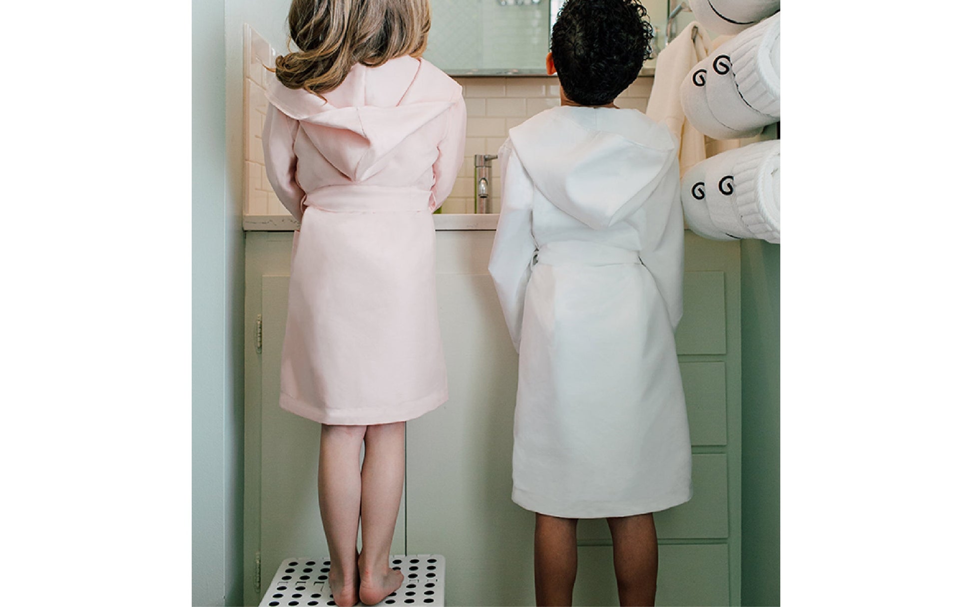 Hooded Child's Bath Cover Up